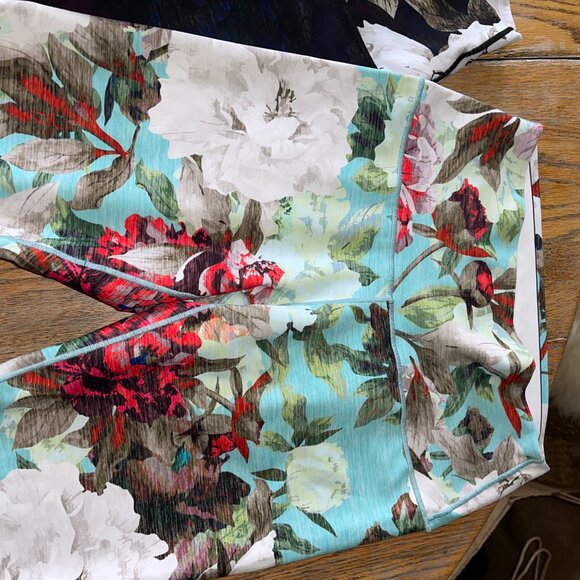 COLORADO THREADS floral print leggings/2 pr/made from recycled plastic bottles/M - Picture 6 of 7